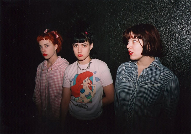 Bikini Kill Publicar N Revolution Girl Style Now Pioneras Del Movimiento Riot Grrrl Dirty