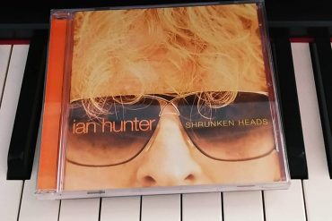 Shrunken Heads (2007) de Ian Hunter disco