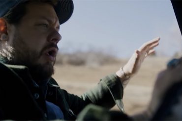 Redemption de Nathaniel Rateliff para el film Palmer