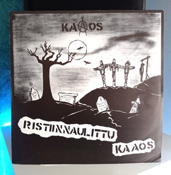 Kaaos ‎– Ristiinnaulittu Kaaos