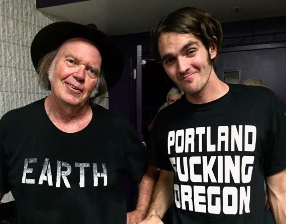 Neil Young & Crazy Horse de gira con Micah Nelson