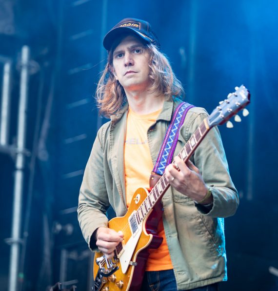 Rob Laakso, guitarrista y multiinstrumentista de la banda de Kurt Vile, The Violators, y de Swirlies, falleció este pasado 4 de mayo a los 44 años tras una dura batalla contra un cáncer.