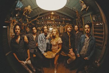 Margo Price anuncia nuevo álbum Strays II