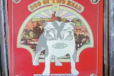 Status Quo Dog Of Two Head disco review