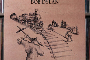 Bob Dylan - Slow Train Coming (1979) disco review