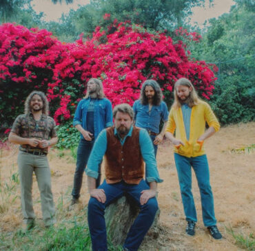 The Sheepdogs celebran su 20 aniversario con Darlin' Baby